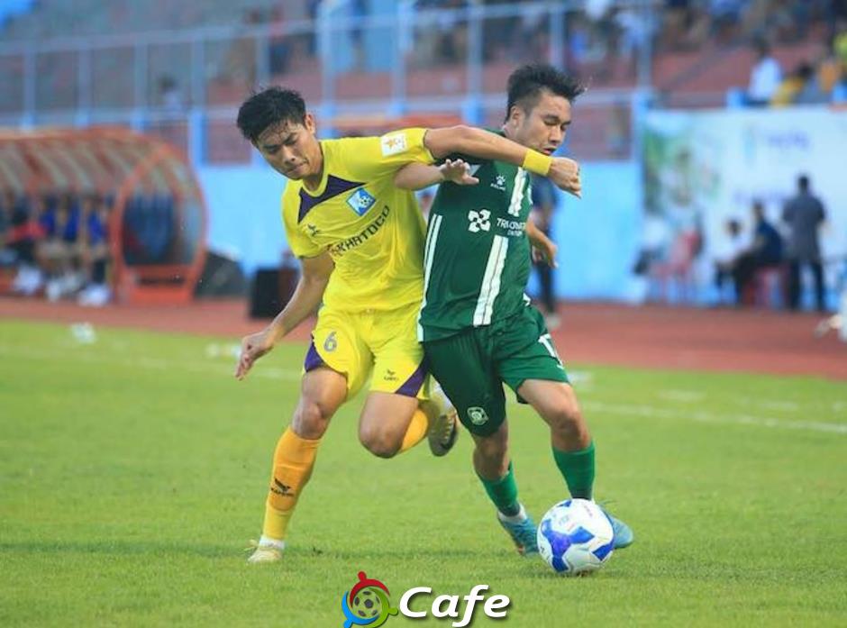 Nhà tài trợ trả lại đội bóng, cầu thủ CLB Khánh Hoà ‘nín thở' chờ kết quả