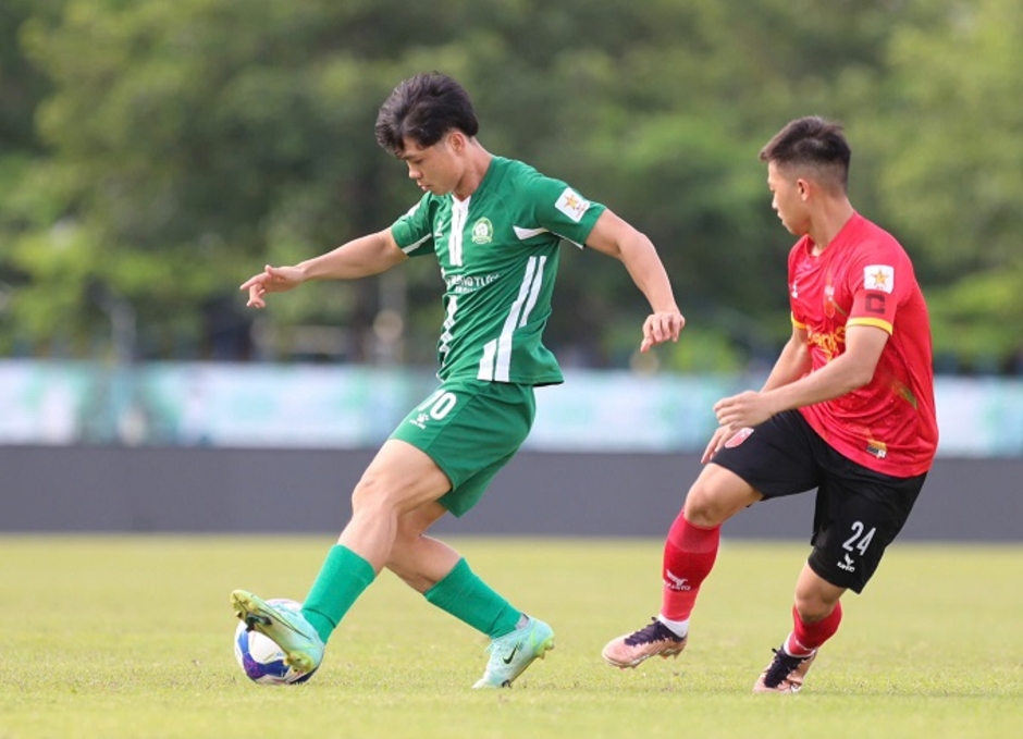 Play-off tranh vé dự V.League 2025/26: Bình Phước trông chờ vào ‘song sát’ Công Phượng và Tự Nhân 