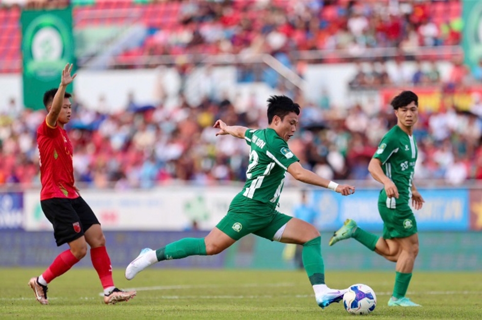 Play-off tranh vé dự V.League 2025/26: Bình Phước trông chờ vào ‘song sát’ Công Phượng và Tự Nhân 