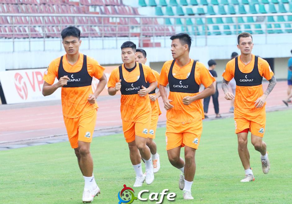 Trước vòng 15 giải hạng Nhất QG 2024/25: Khó cản bước được Ninh Bình