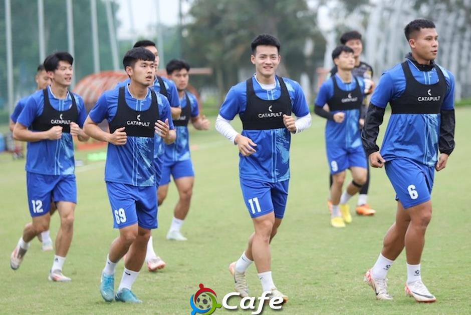Trước vòng 15 giải hạng Nhất QG 2024/25: Khó cản bước được Ninh Bình