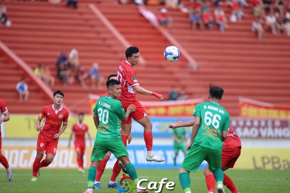 Vòng 20 giải hạng Nhất QG 2024/25: Huế vẫn còn hy vọng trụ hạng, dẫu mong manh!