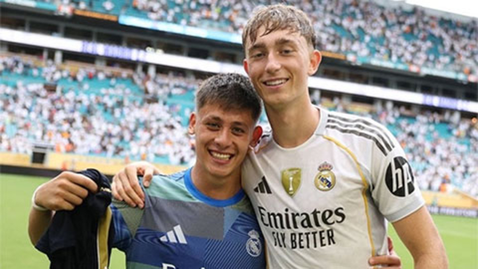 2 sao trẻ Real Madrid vào Top 10 đề cử danh hiệu 