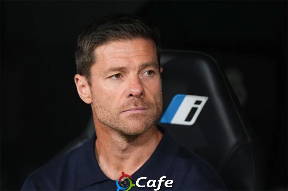 Alonso phá vỡ một thói quen của Real Madrid thời Ancelotti