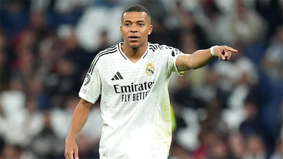 Ancelotti vẫn không nghi ngờ dù Mbappe tịt ngòi 4 trận