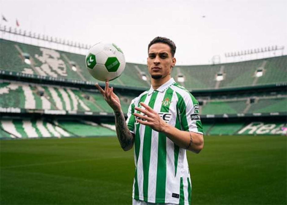 Antony nói gì sau khi ra mắt Real Betis?