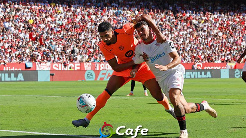 Barca bị trọng tài ép?