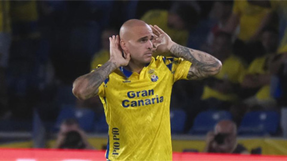 Barca cần dè chừng Sandro Ramirez khi đụng độ Las Palmas