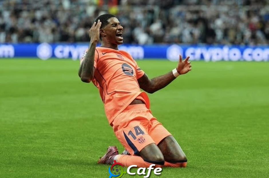 Barca: Đã đến lúc bỏ Robert Lewandowski để dùng Marcus Rashford!