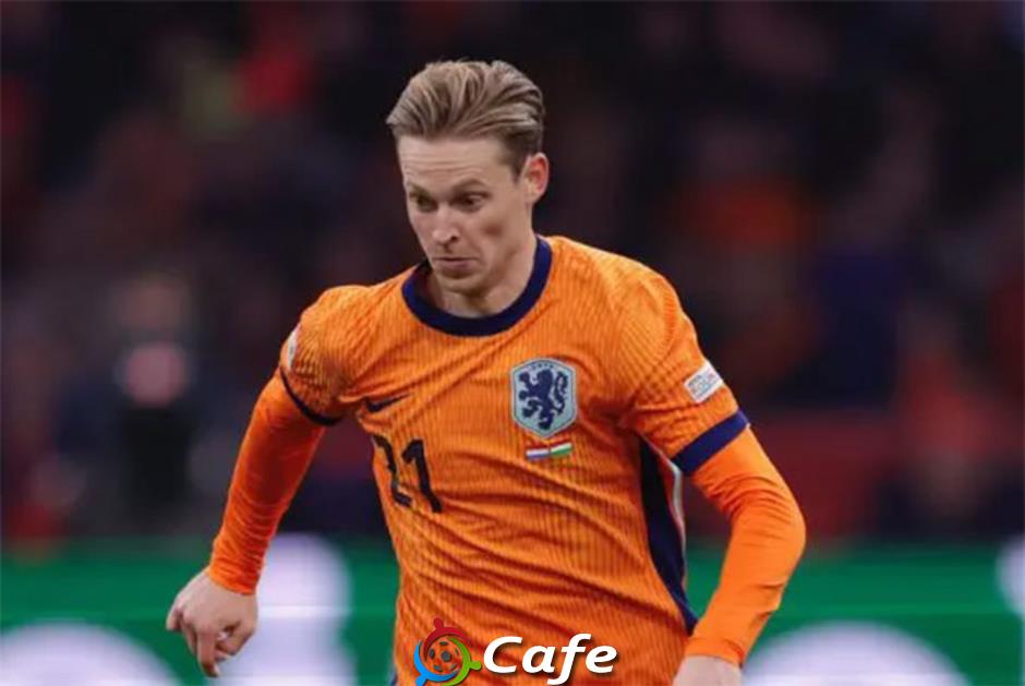 Barca nhận tin dữ từ De Jong