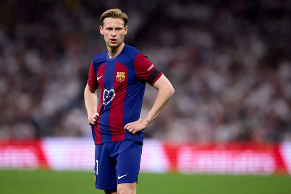 Barca sắp ‘đày ải’ Frenkie De Jong