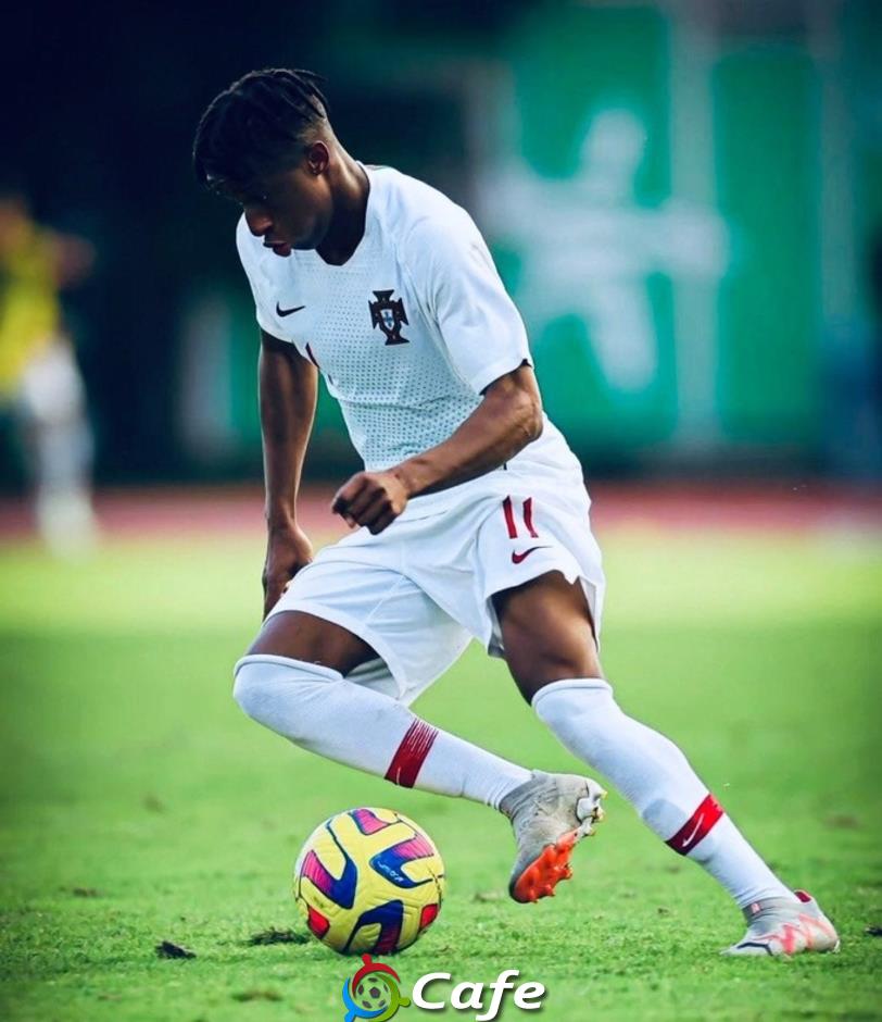 Barca theo đuổi 'Olmo mới', Cardoso Varela
