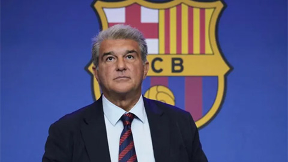 Barca tiếp tục nhận thêm lệnh trừng phạt từ UEFA