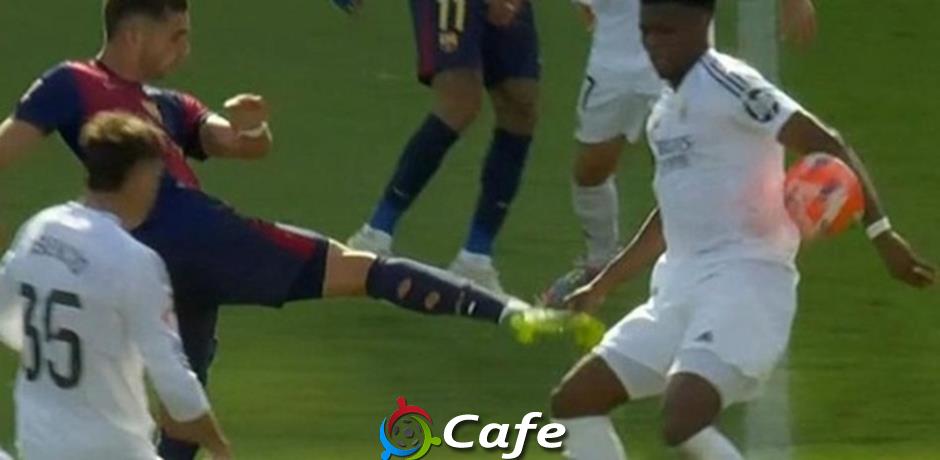 Bê bối trọng tài thiên vị Real: Barca bị từ chối phạt đền trắng trợn