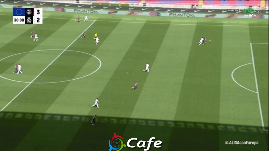 Bóng đen trọng tài bao trùm trận Real Madrid vs Barca