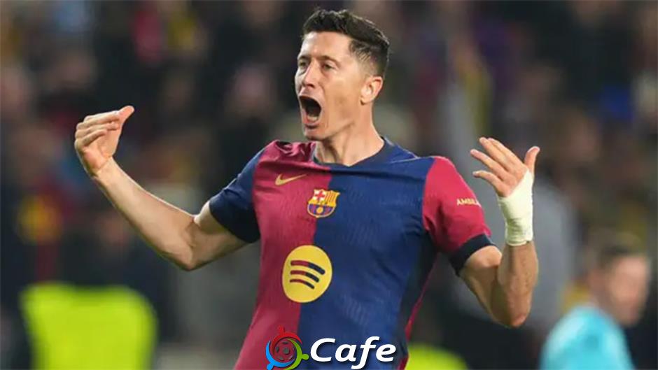 Chỉ còn Lewandowski và Mbappe đua Pichichi
