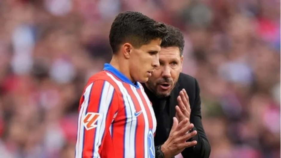 Con trai Diego Simeone trở thành 