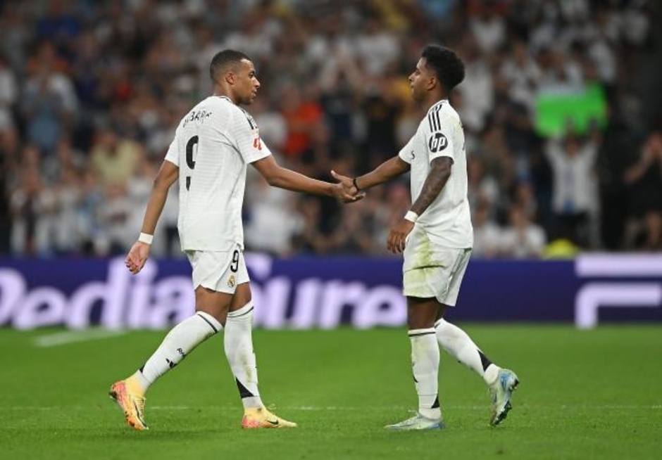 Cuộc khủng hoảng của Kylian Mbappe khiến Rodrygo dễ chịu