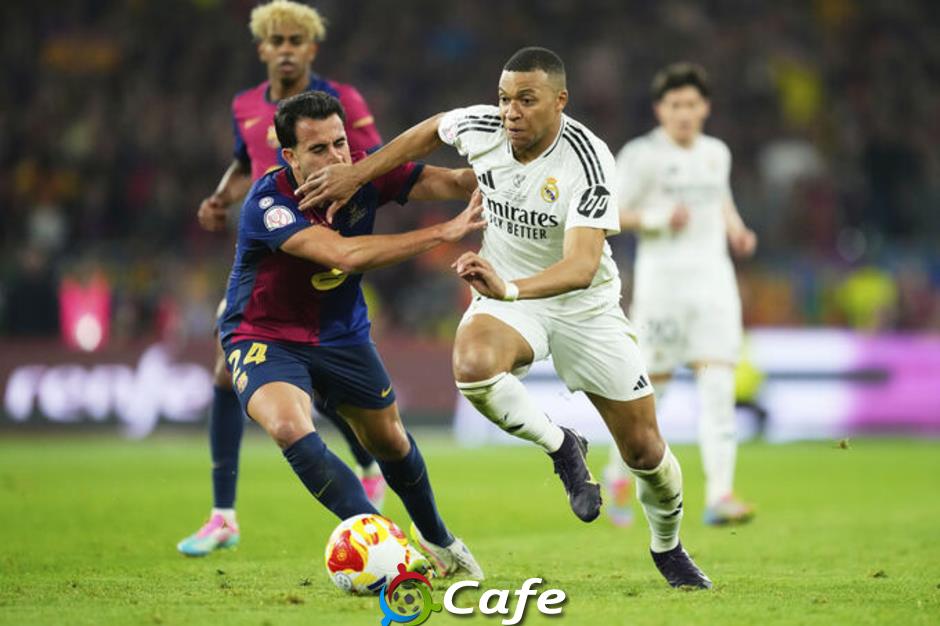 Hậu vệ phải bất đắc dĩ của Barca sẵn sàng bắt chết Mbappe và Vinicius