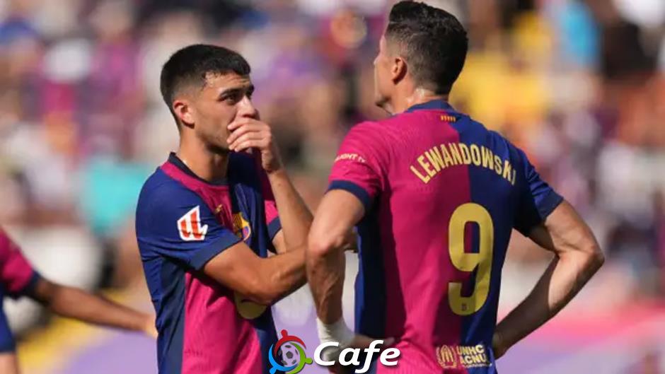Huyền thoại Ba Lan khuyên Lewandowski rời Barca