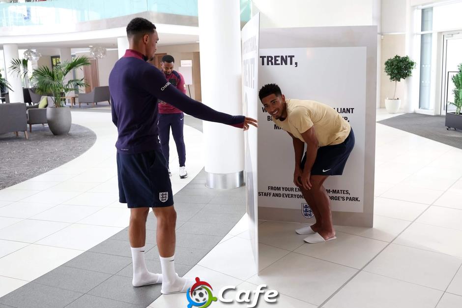 Jude Bellingham - Trent Alexander-Arnold: Tình trai tại Real Madrid