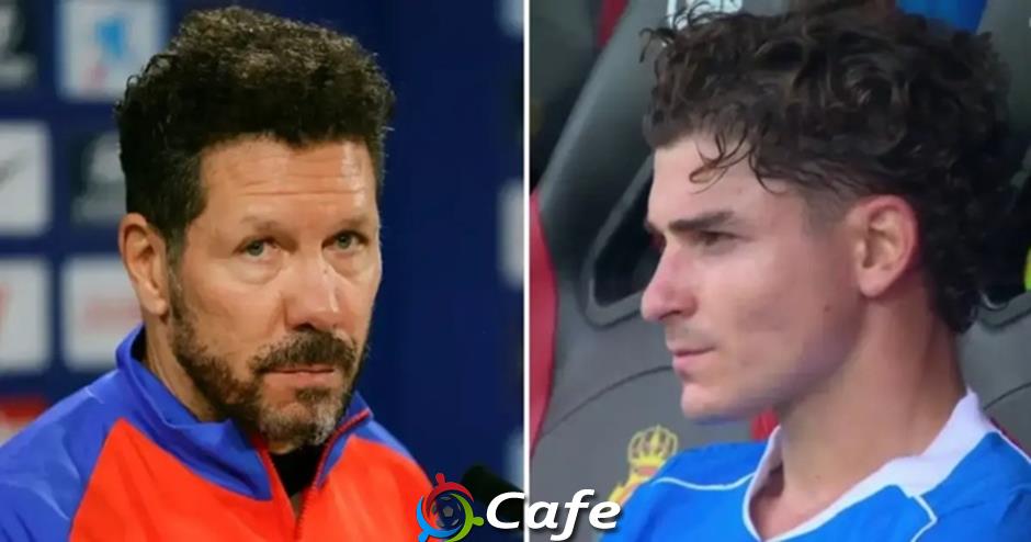 Julian Alvarez lẩm bẩm khiến Simeone phản ứng