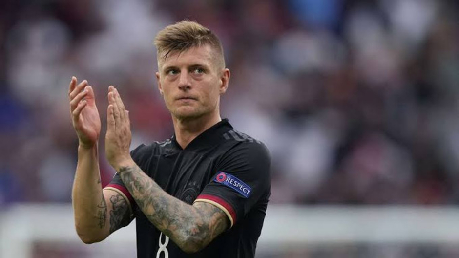 Kroos để ngỏ khả năng quay lại Real Madrid