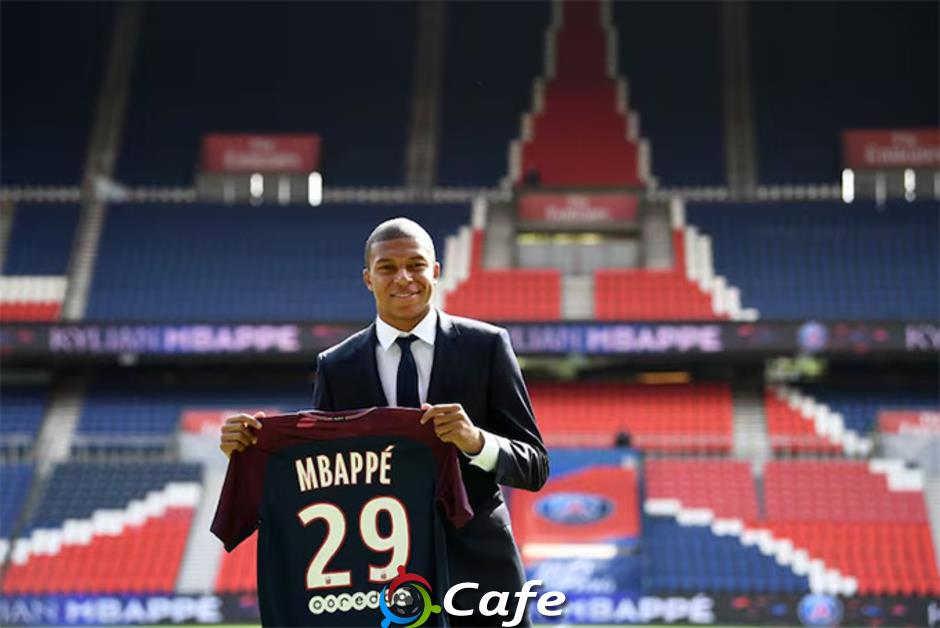 Kylian Mbappe: ‘Messi là độc nhất vô nhị’