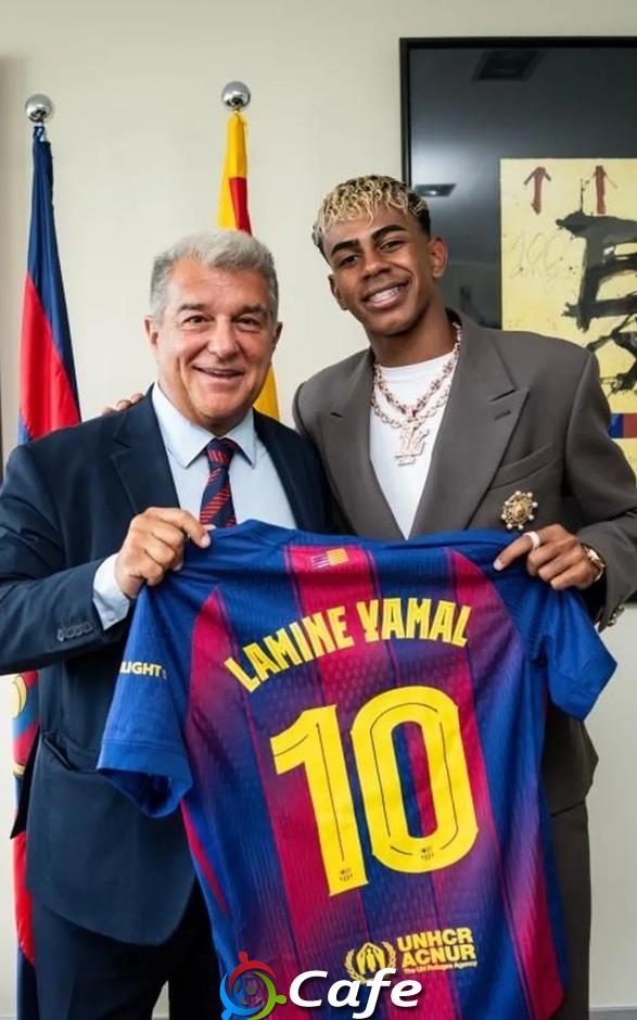Lamine Yamal nhận áo số 10 của Lionel Messi: Phúc họa khó lường!
