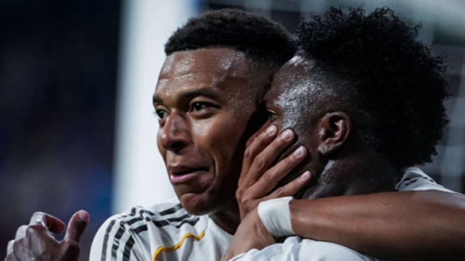 Lý do Kylian Mbappe bịt mồm Vinicius