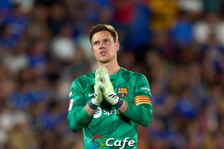 Marc-Andre ter Stegen chơi đểu Barca bằng một con số