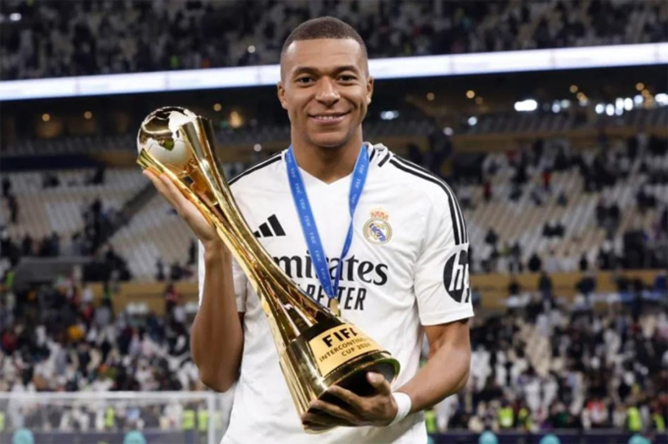 Mbappe hứa chắc chắn với Perez một điều