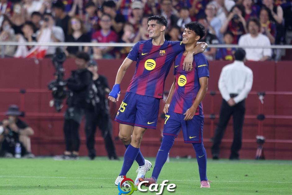 'Ngọc quý' gốc Philippinescủa Barca làm bàng hoàng thế giới