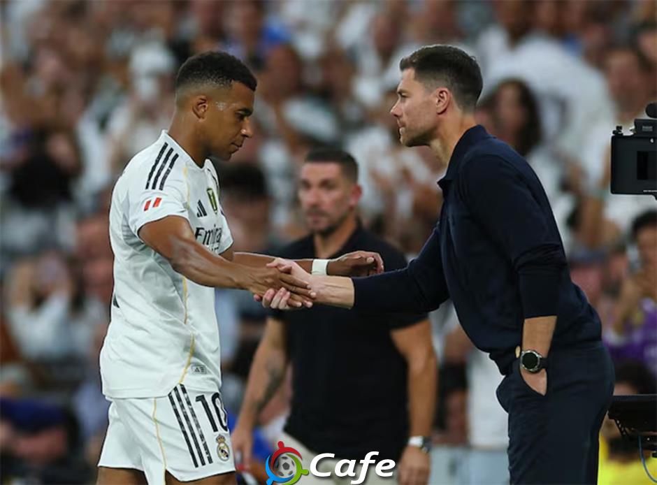 Ở Bernabeu, ai rồi cũng sẽ có quà
