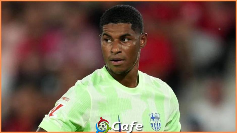 Rashford phải chiến đấu với 'đối thủ lịch sử' ở Barca