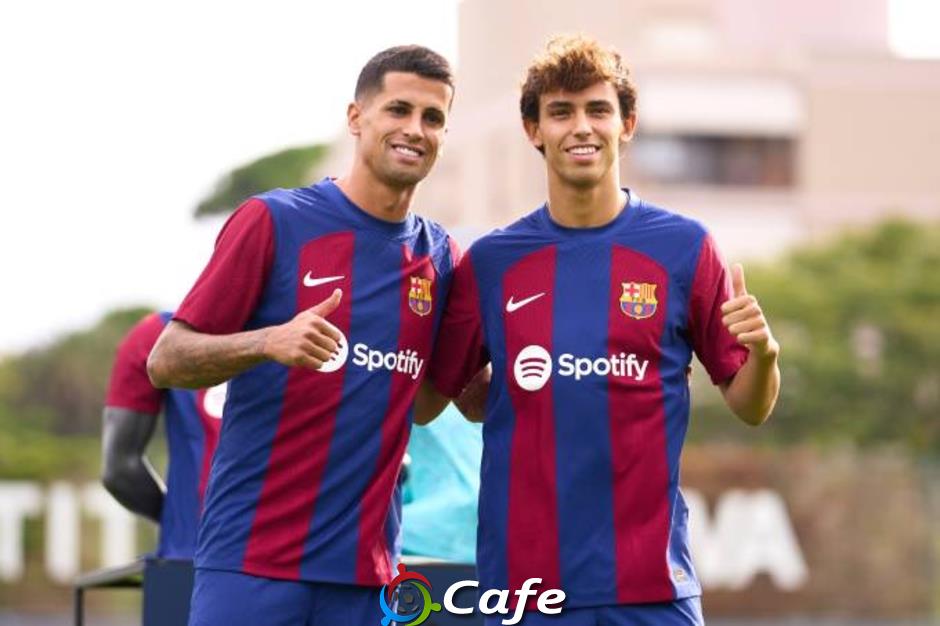 Rashford phải chiến đấu với 'đối thủ lịch sử' ở Barca