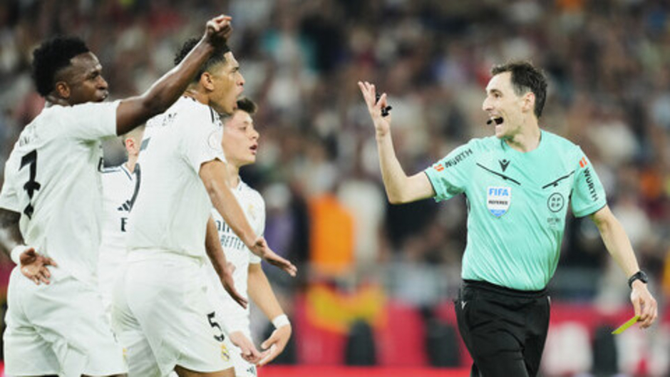 Real Madrid sụp đổ vì thái độ 