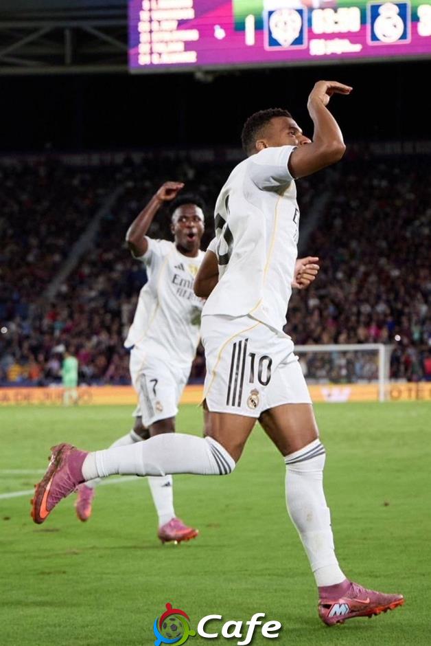 Song sát Vinicius – Mbappe trở lại