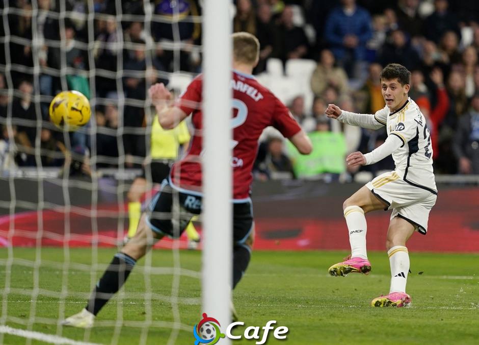 Thời cơ để Arda Guler giành di sản của Luka Modric trước mũi Kylian Mbappe