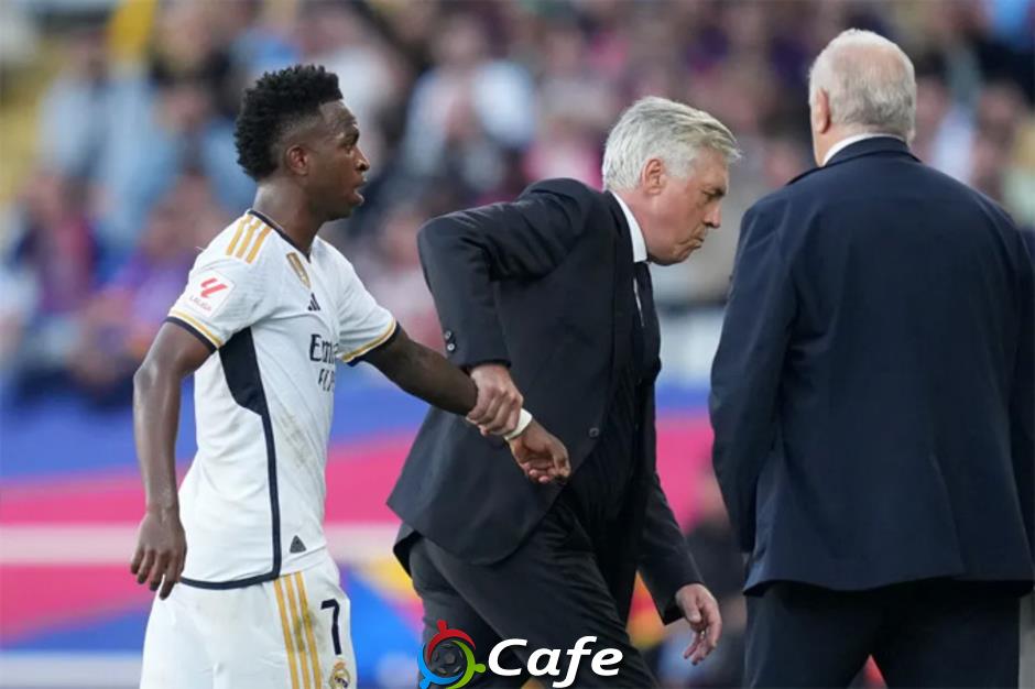 Vinicius hứng mưa chỉ trích sau thất bại ở El Clasico