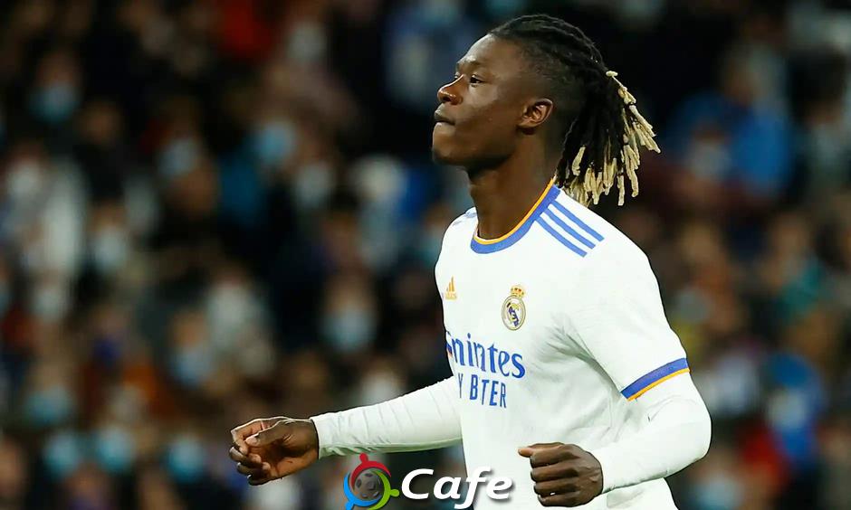 Vinicius tuổi gì mà chơi trò mèo vờn chuột với Real Madrid