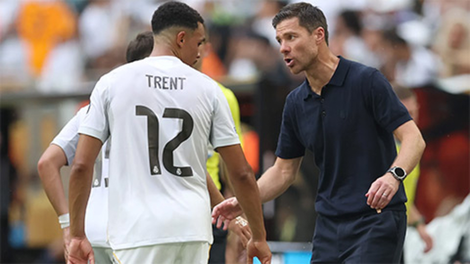 Xabi Alonso đã chọn được bộ tứ vệ hoàn hảo
