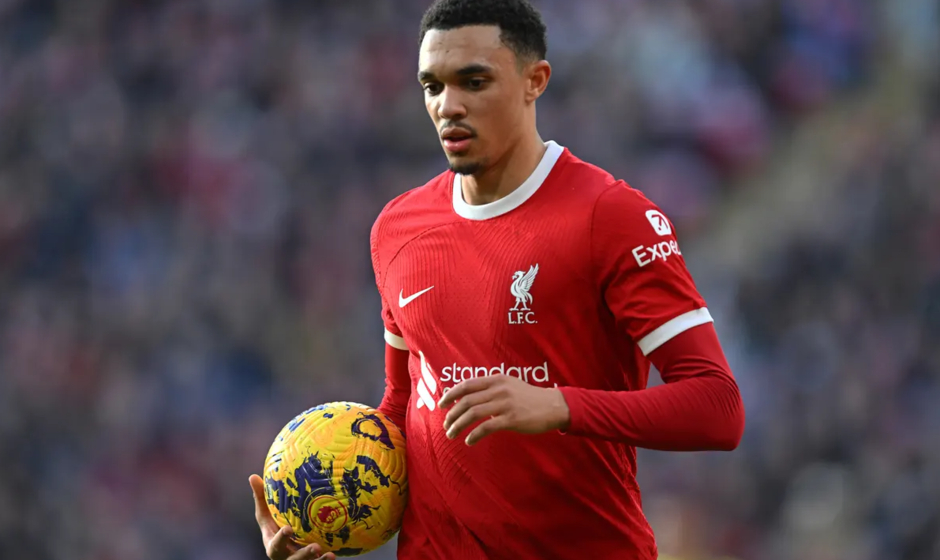 Alexander-Arnold không đàm phán mua nhà cựu vô địch Ligue 1