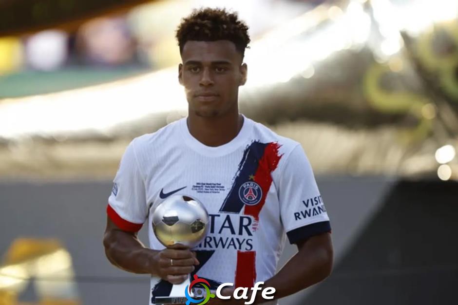 Đội hình PSG tăng giá lên trời