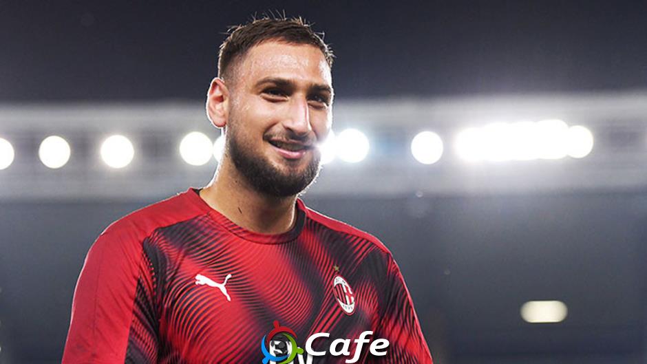 Gianluigi Donnarumma coi tiền to hơn PSG