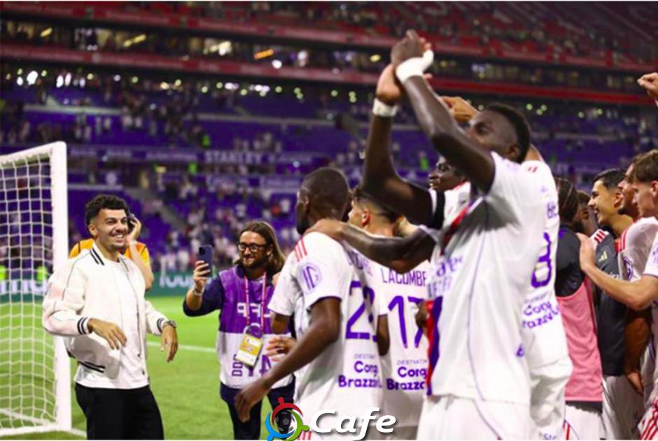 Lyon có đủ sức thách thức PSG?