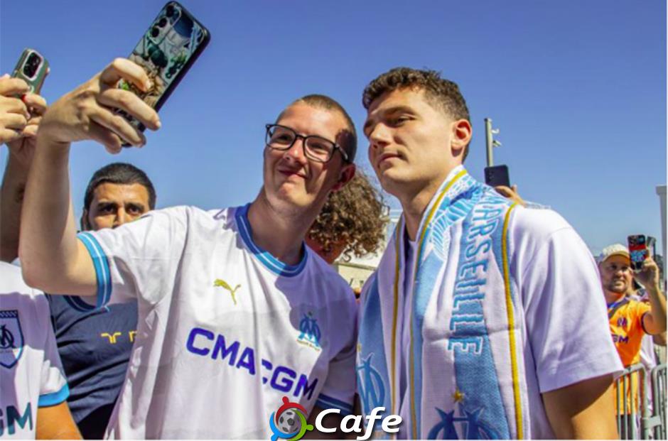 Pavard yêu Marseille từ bé