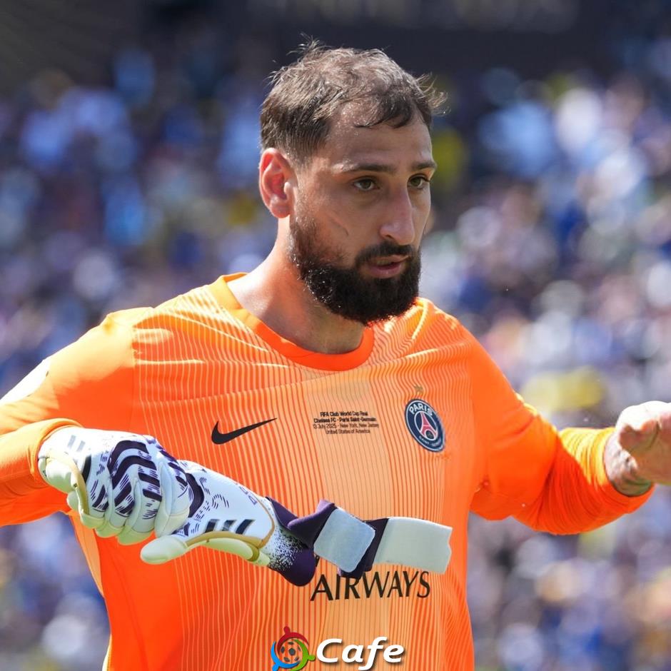 PSG phá kỉ lục chuyển nhượng vì Lucas Chevalier, Donnarumma chờ ngày sang MU