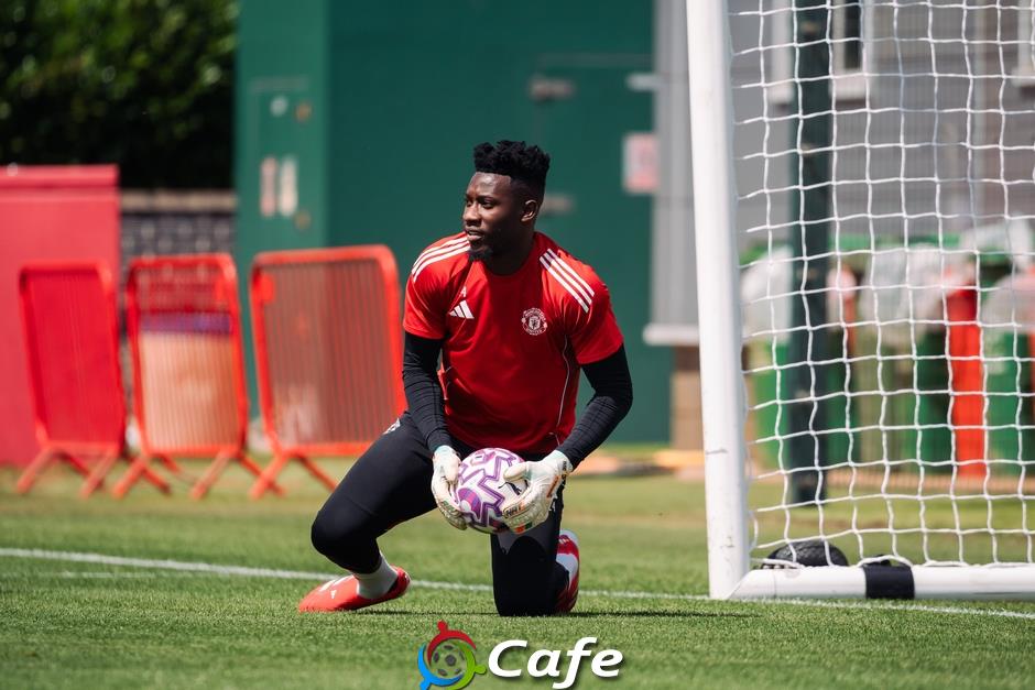 Andre Onana bị Amorim loại khỏi tour du đấu của MU