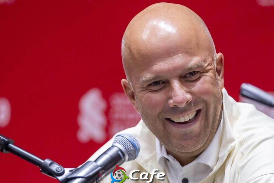 Arne Slot khẳng định Liverpool không biết ngán ngại